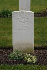 Harrogate (Stonefall) Cemetery - Smirl, Glendon Arthur